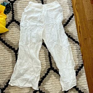 Flowy beach pants with side split hem